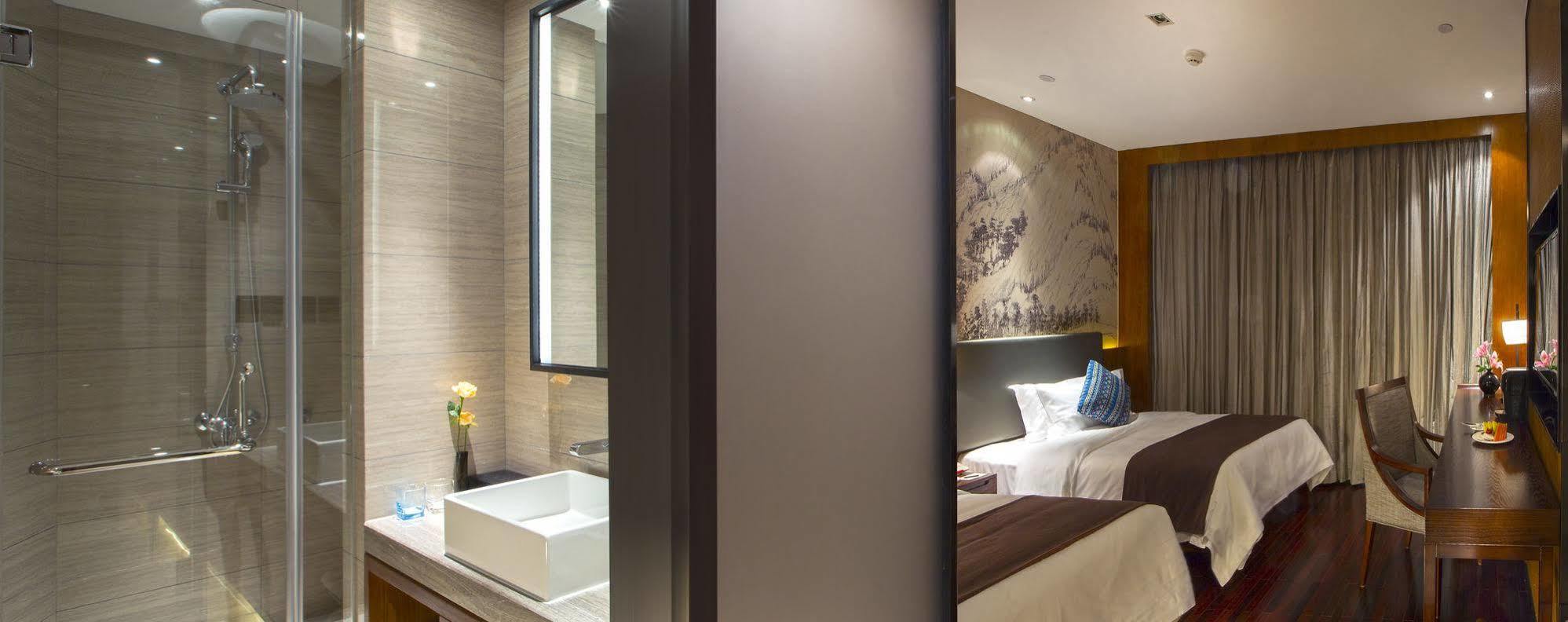 Ssaw Boutique Hotel Delan Mogan Mountain Deqing Exterior photo